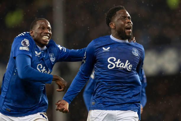 力夺得个人 力夺得个人