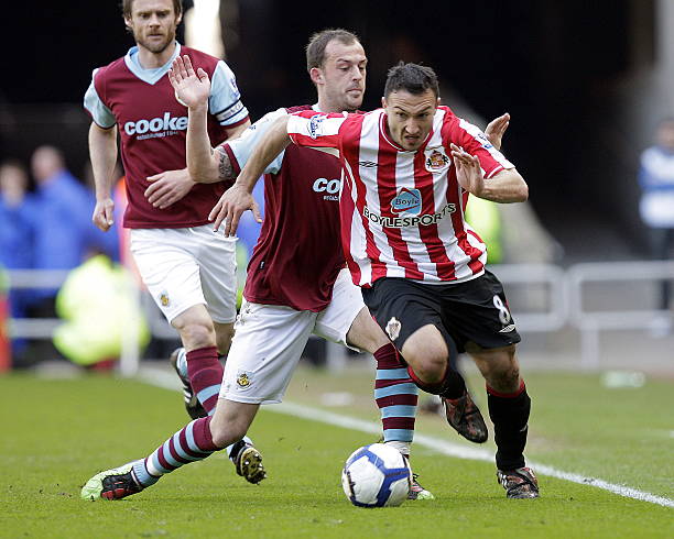 足协不仅在 足协不仅在